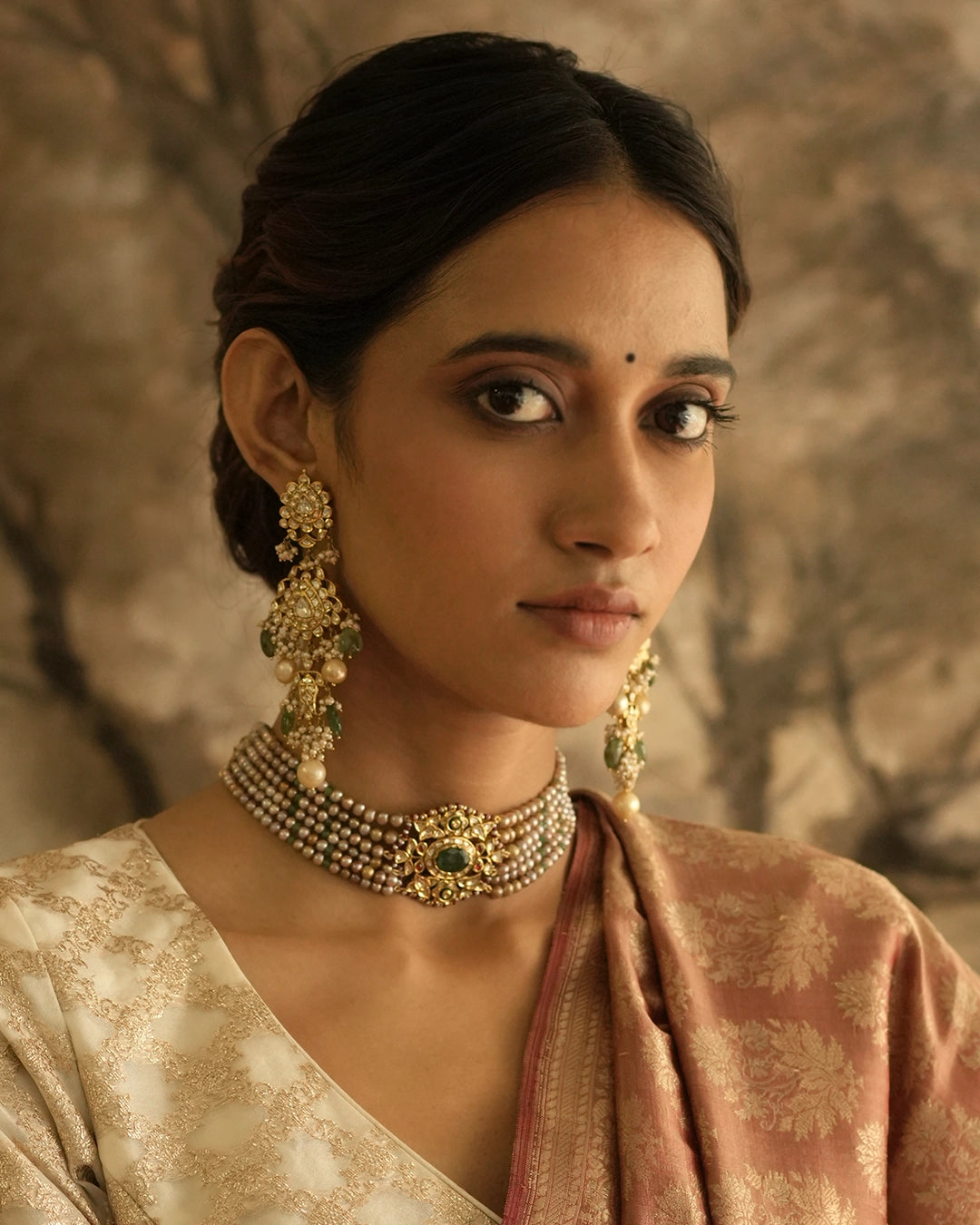 Uma 2025 gold chains