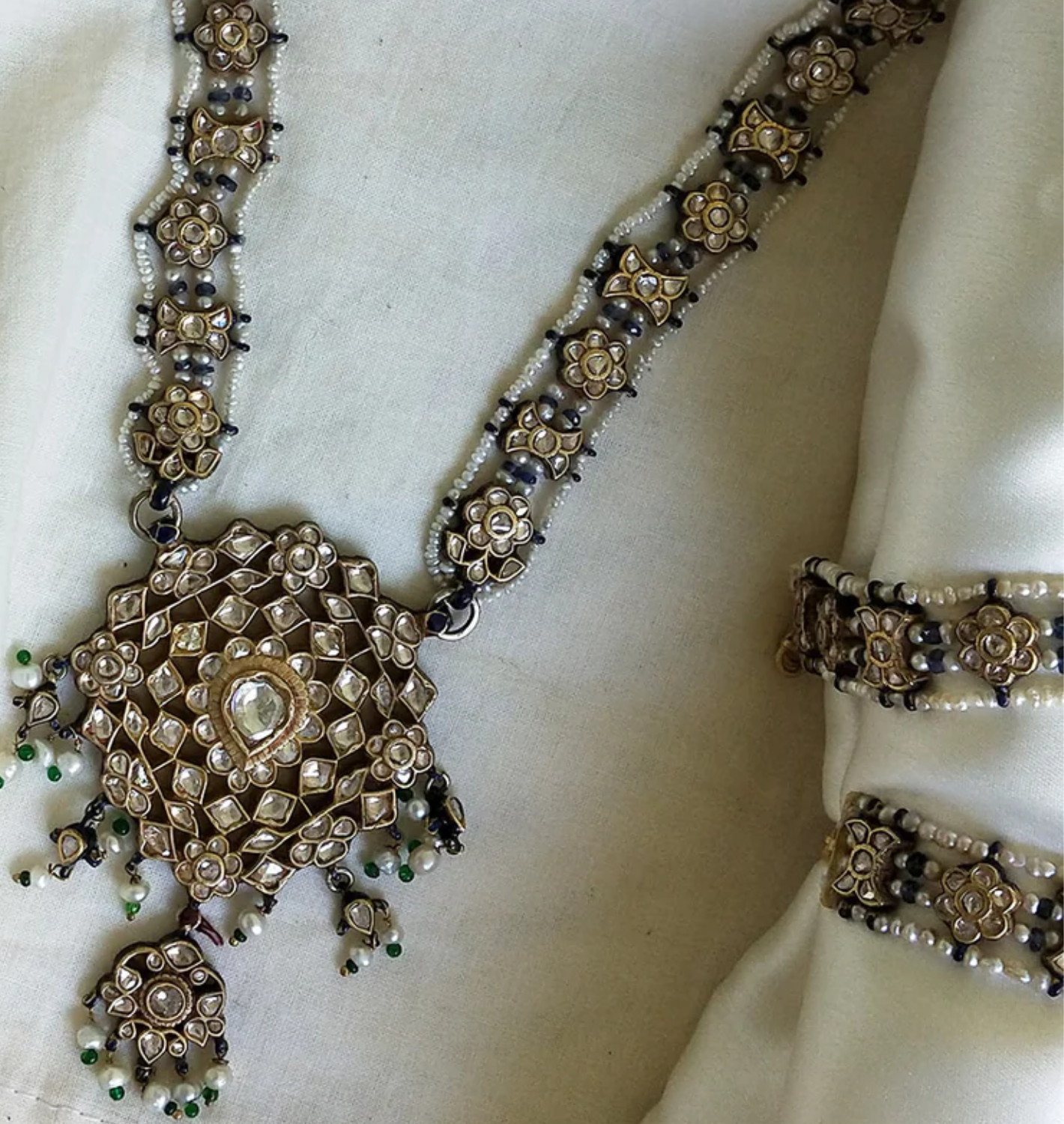 gold and polki necklace fine jewelry