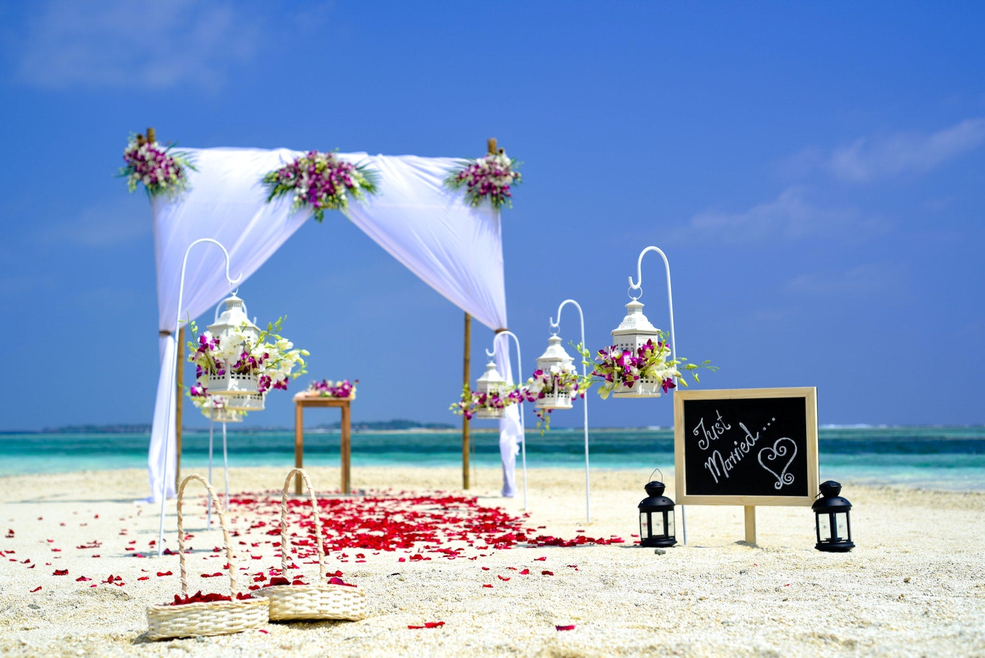 Wedding Stylists Want You To Avoid These Styling Faux Pas
