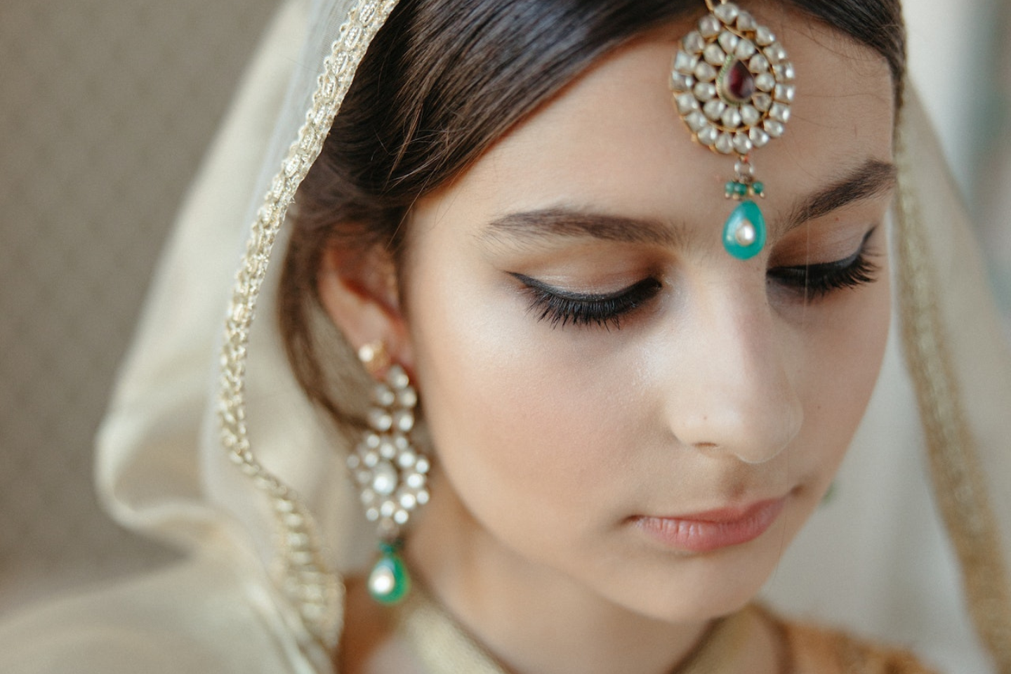 Your Guide to the Perfect Indian Bridal Jewelry Minimalist Bride