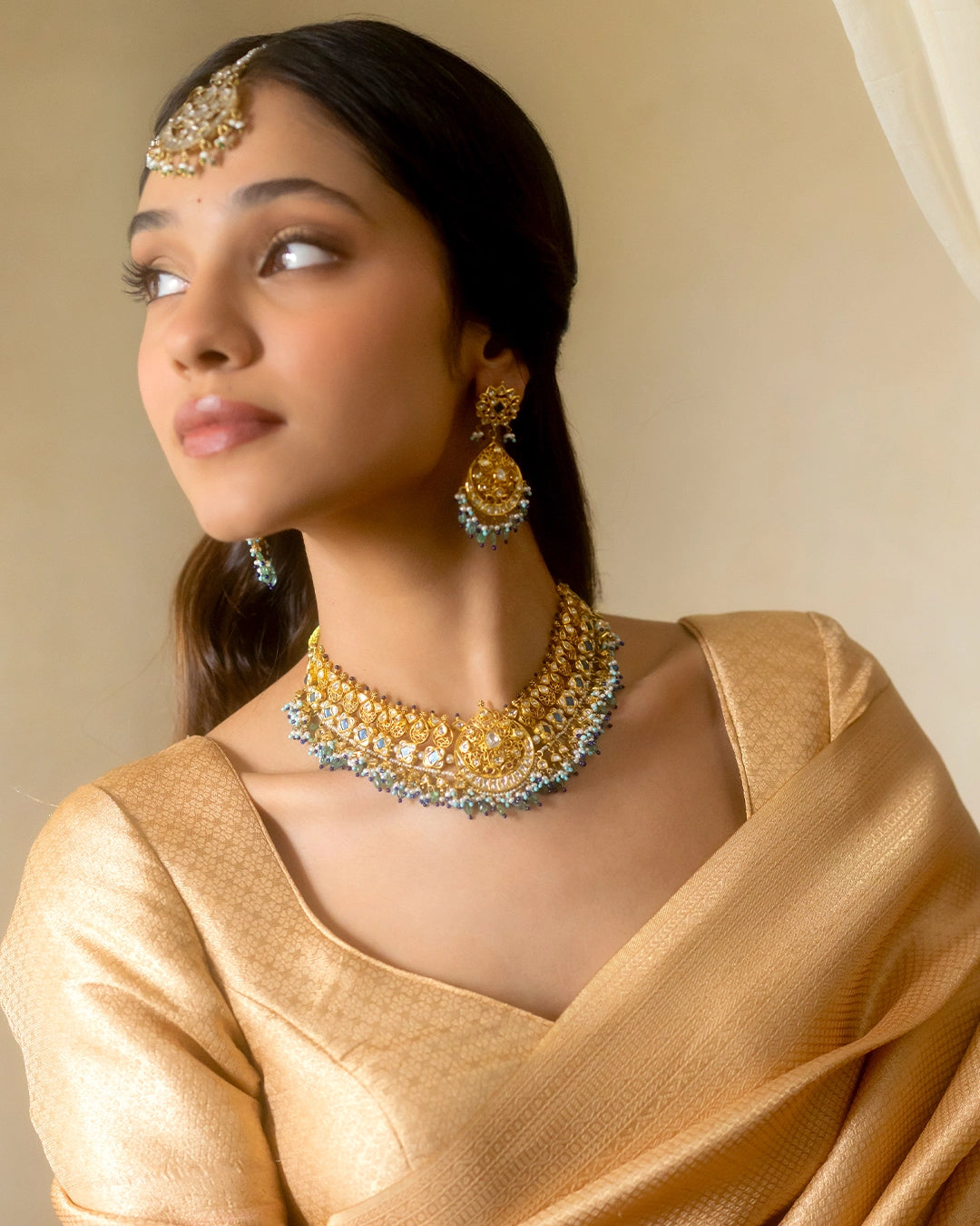 Apara polki bridal necklace with emeralds pearls and kundan set diamonds