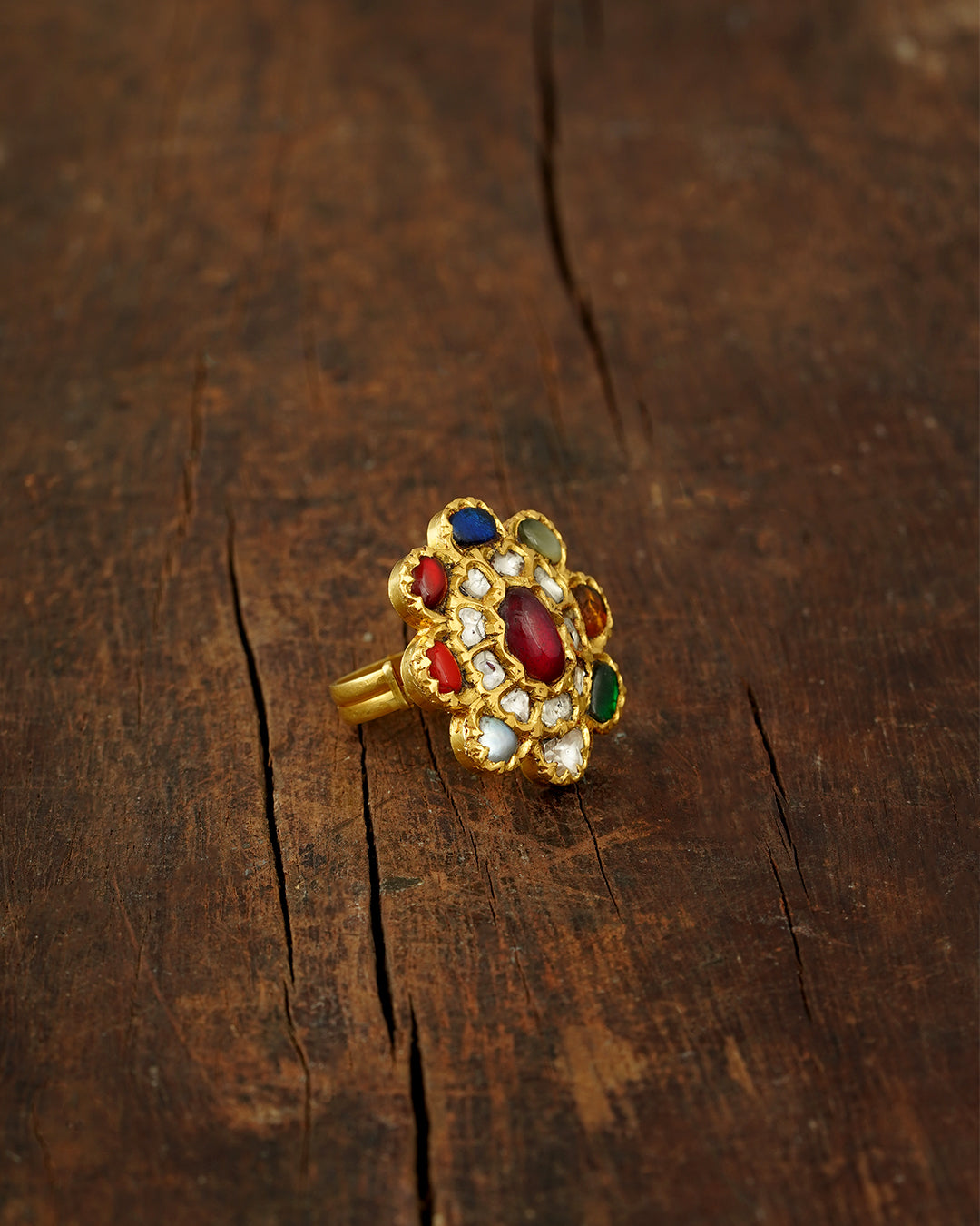 Jadau / Polki / Uncut diamonds / Ruby / Multicolor / Navratna ring