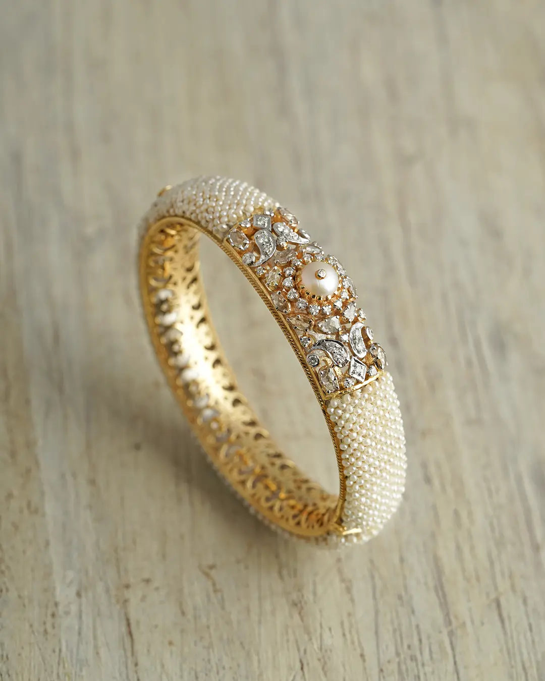 A Pair of Antique Gold Plated Ganesha Kemp/ruby Kada /bracelets/ Wedding  Bangles/temple Jewelry / Nagas Bracelet - Etsy